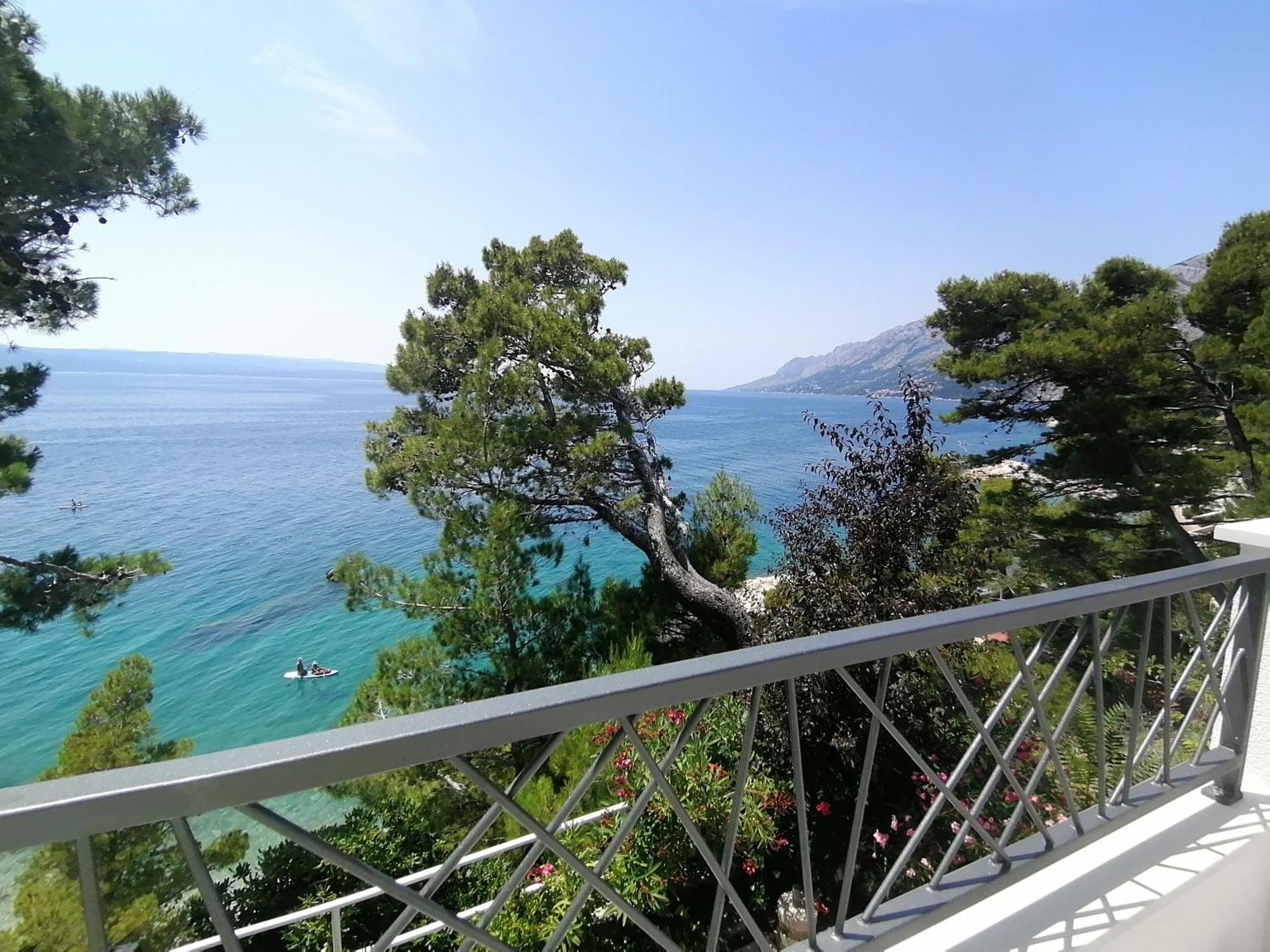 Apartmani Mares - 20 M From The Beach 布雷拉 外观 照片
