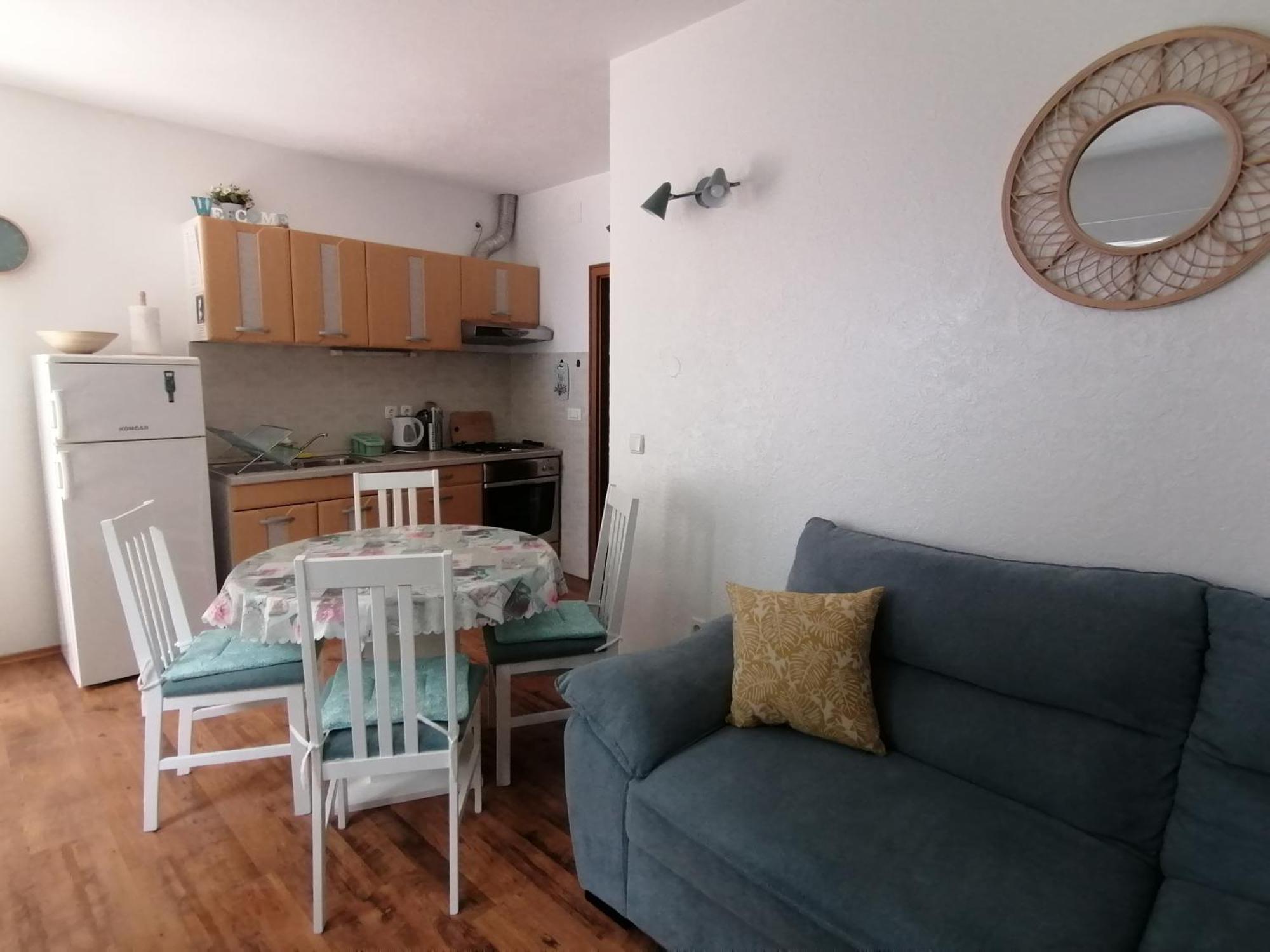 Apartmani Mares - 20 M From The Beach 布雷拉 客房 照片